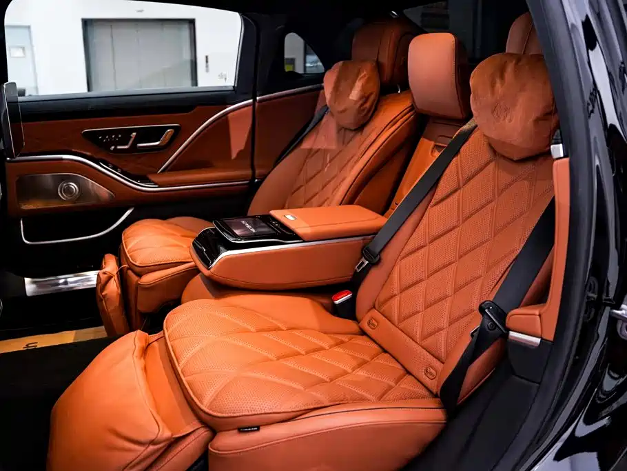 Mercedes-Benz Maybach S-Class 2024 — фото 19