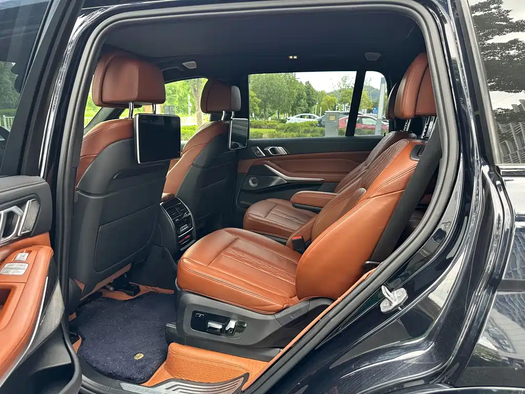 BMW X7 2019 — фото 10