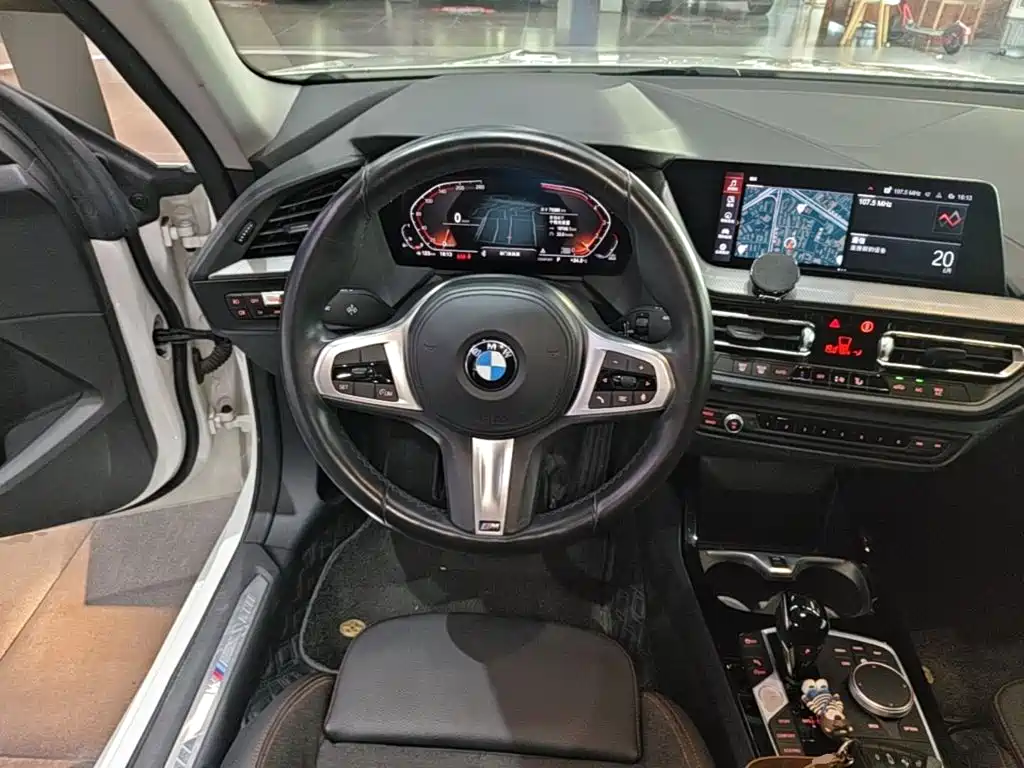 BMW 2 Series 2023 — фото 11