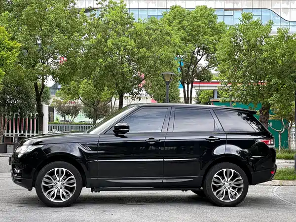 Land Rover Range Rover Sport 2016