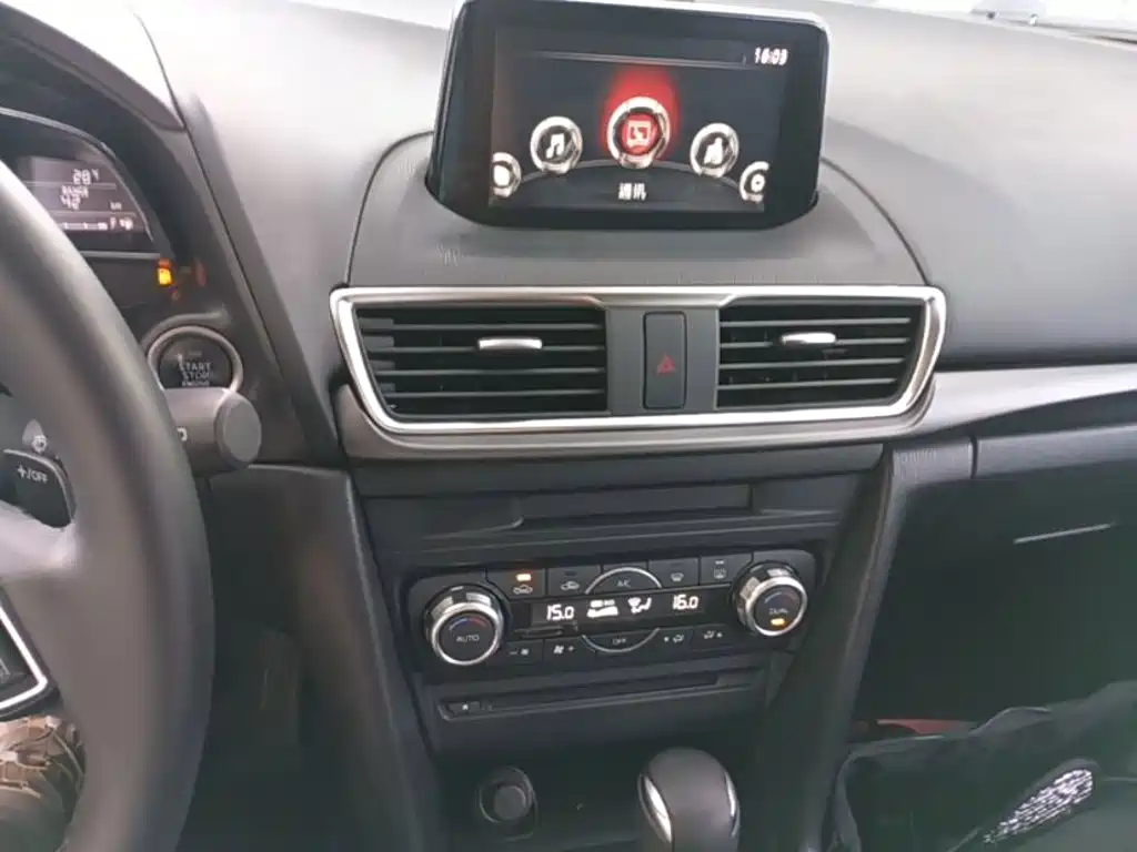 Mazda 3 Angkesela 2017 — фото 13