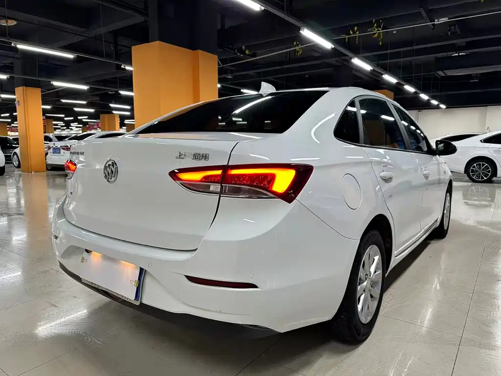 Buick Excelle 2020 — фото 15