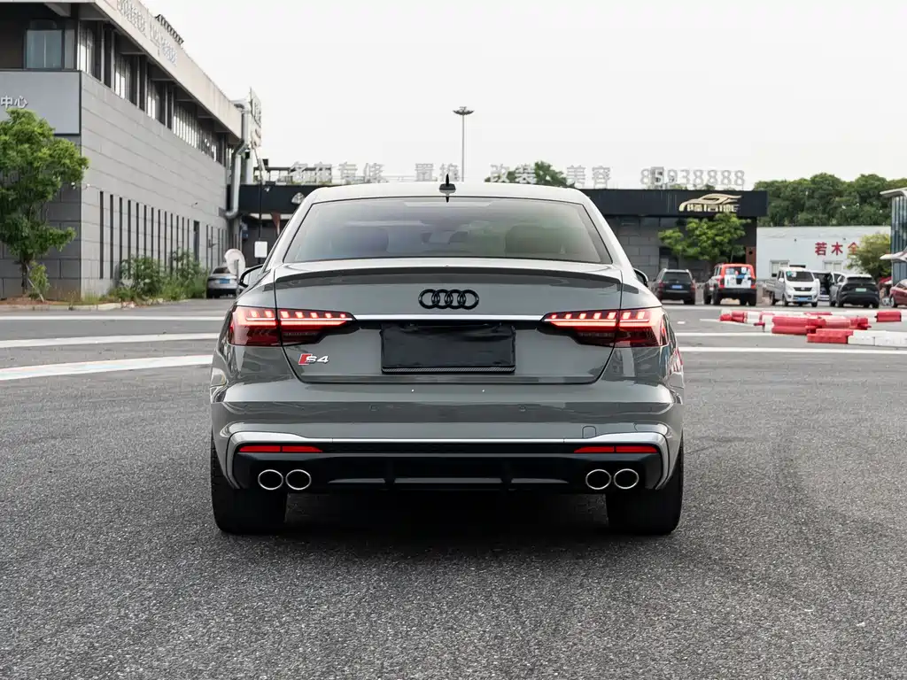 Audi S4 2021 — фото 3