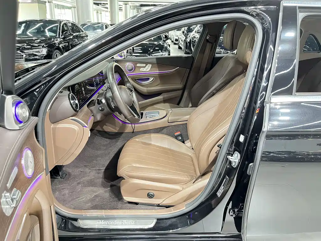 Mercedes-Benz E-Class 2023