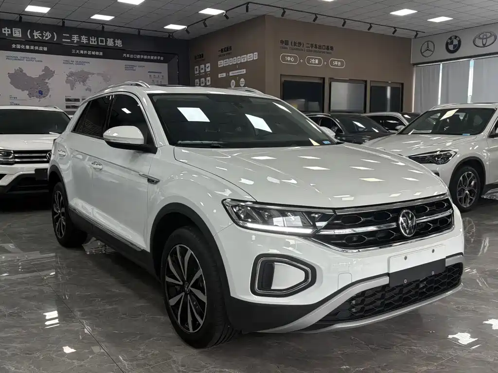 Volkswagen T-Roc 2023