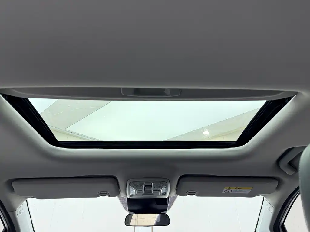 GAC Motor Trumpchi M6 2022 — фото 18