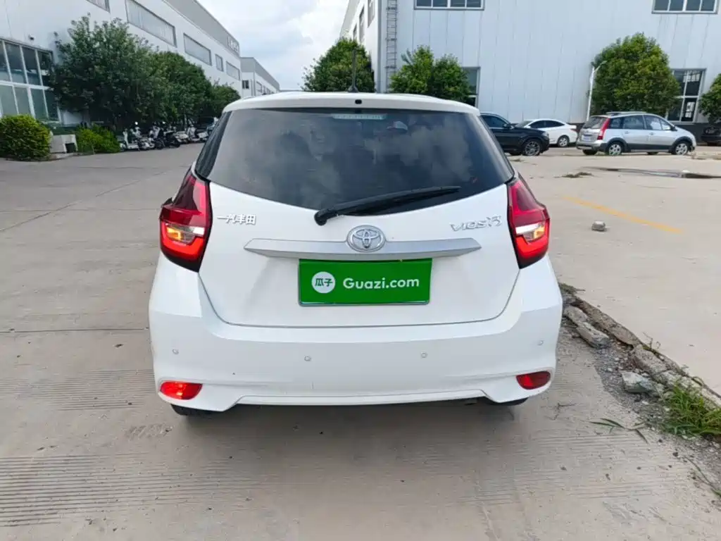 Toyota Vios FS 2022