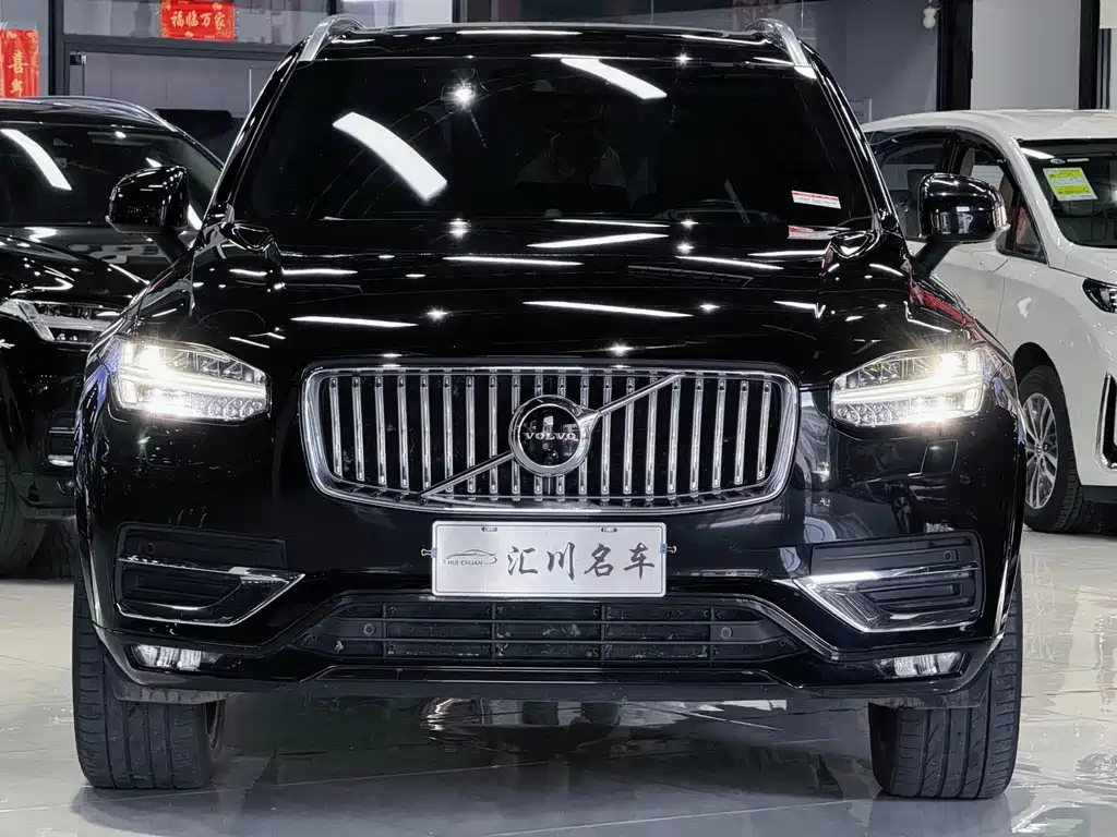 Volvo XC90 2021 — фото 15