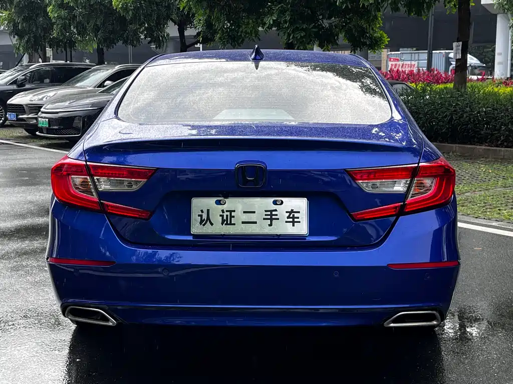 Honda Accord 2019 — фото 17