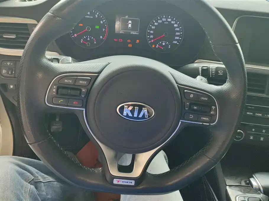 Kia K5 2016 — фото 15
