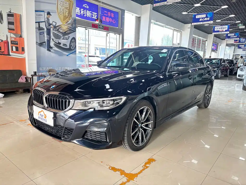 BMW 3 Series 2021