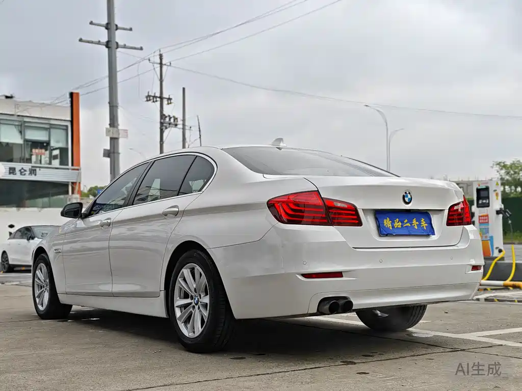BMW 5 Series 2016 — фото 6