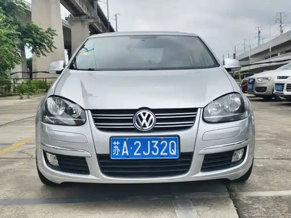 Volkswagen Sagitar 2011