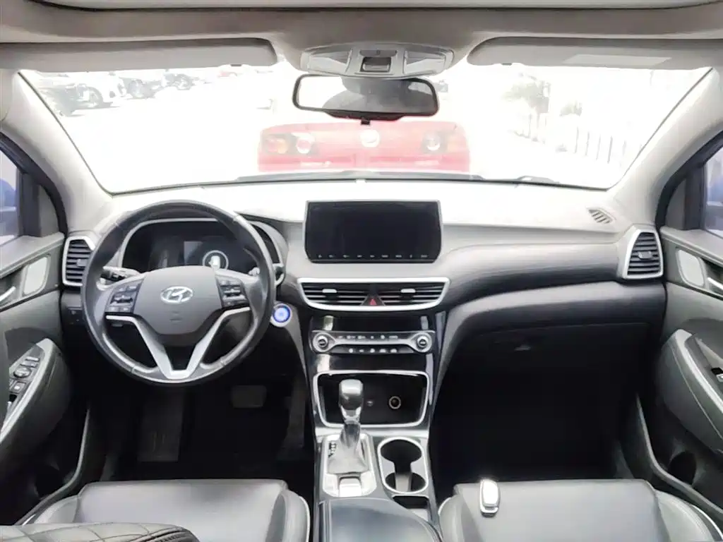 Hyundai Tucson 2019 — фото 13