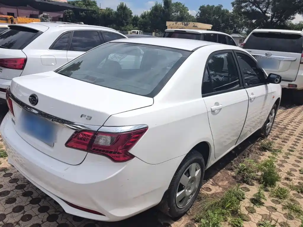 BYD F3 2022