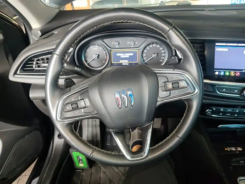 Buick Regal 2023 — фото 11