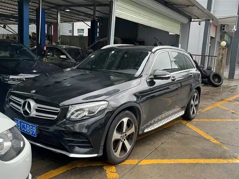 Mercedes-Benz GLC 2018 — фото 1