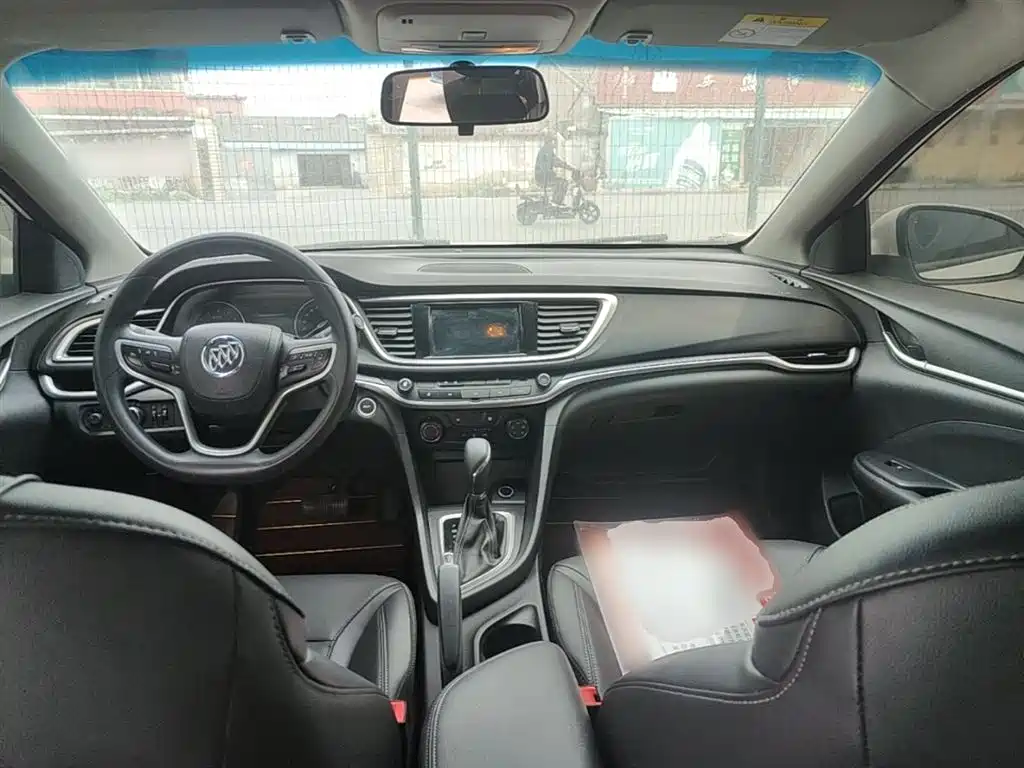 Buick Excelle 2022 — фото 10