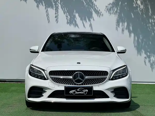 Mercedes-Benz C-Class 2021