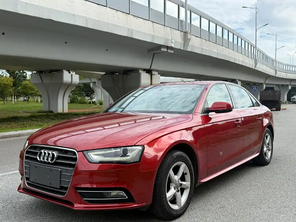 Audi A4L 2013