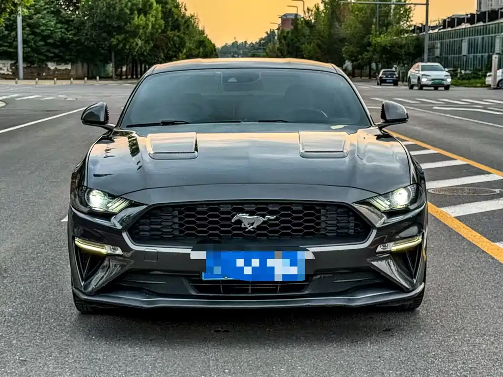 Ford Mustang 2018 — фото 2