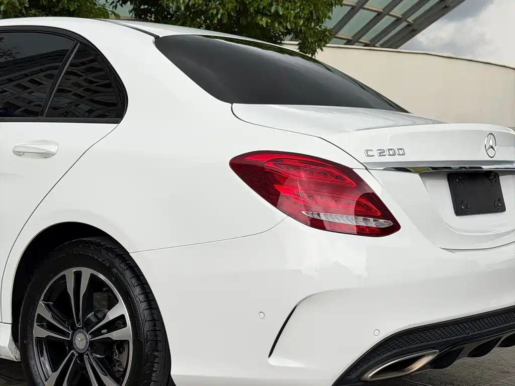 Mercedes-Benz C-Class 2017 — фото 16