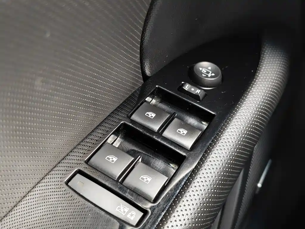 Cadillac XTS 2018 — фото 19