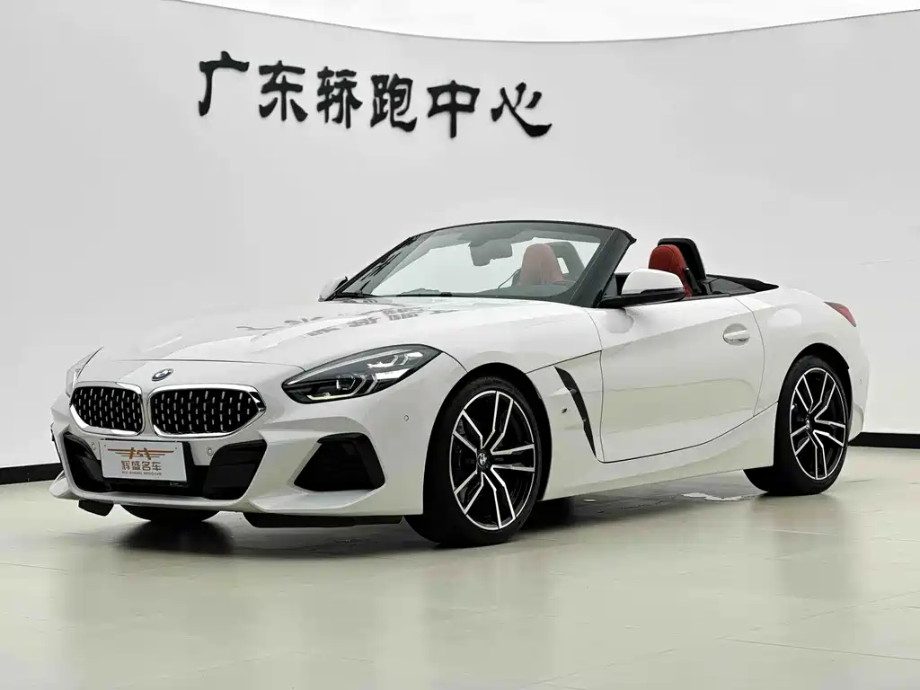 BMW Z4 2020 — фото 1