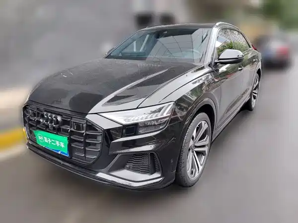 Audi Q8 2023