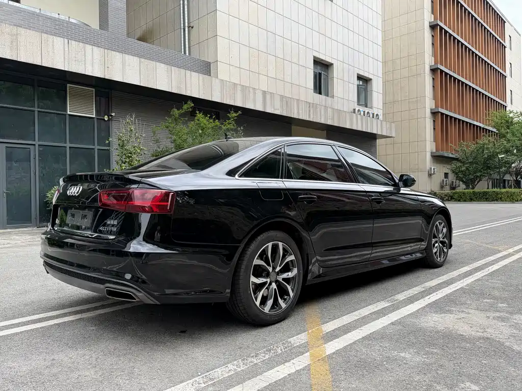 Audi A6L 2018 — фото 20