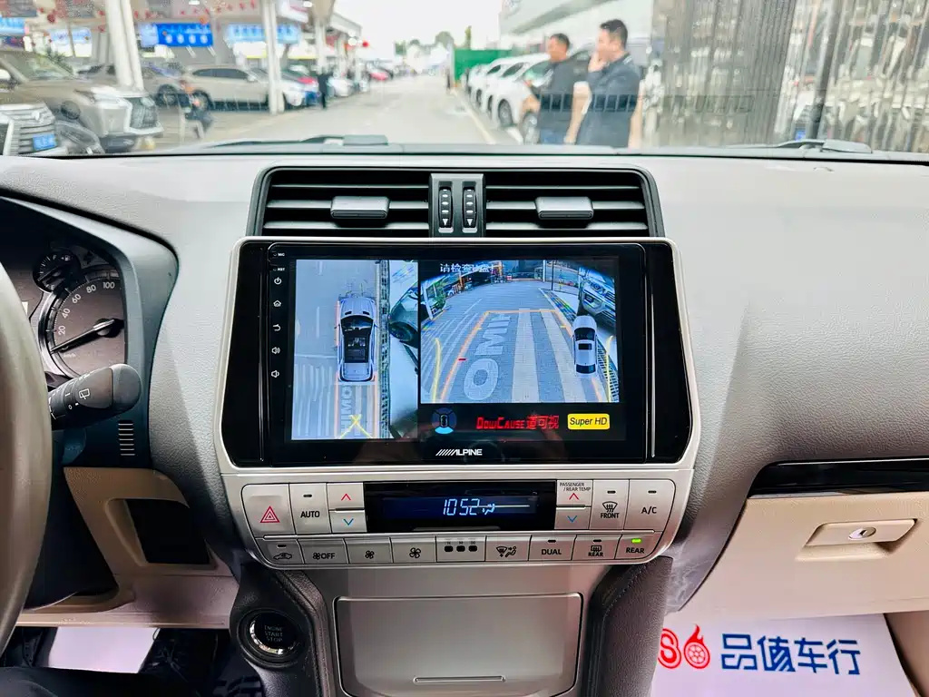 Toyota Prado 2018 — фото 12