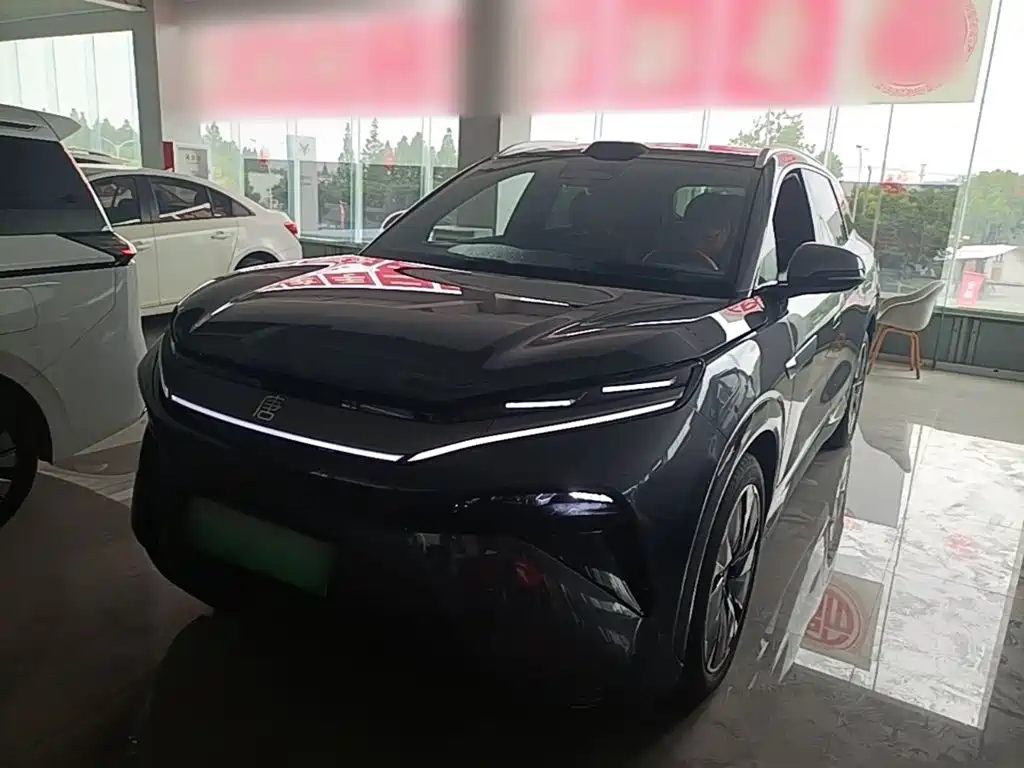 BYD Tang L 2025 — фото 2