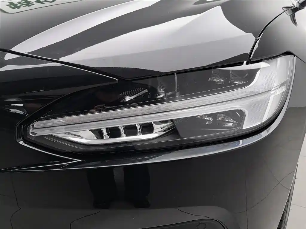 Volvo S90 2023 — фото 7