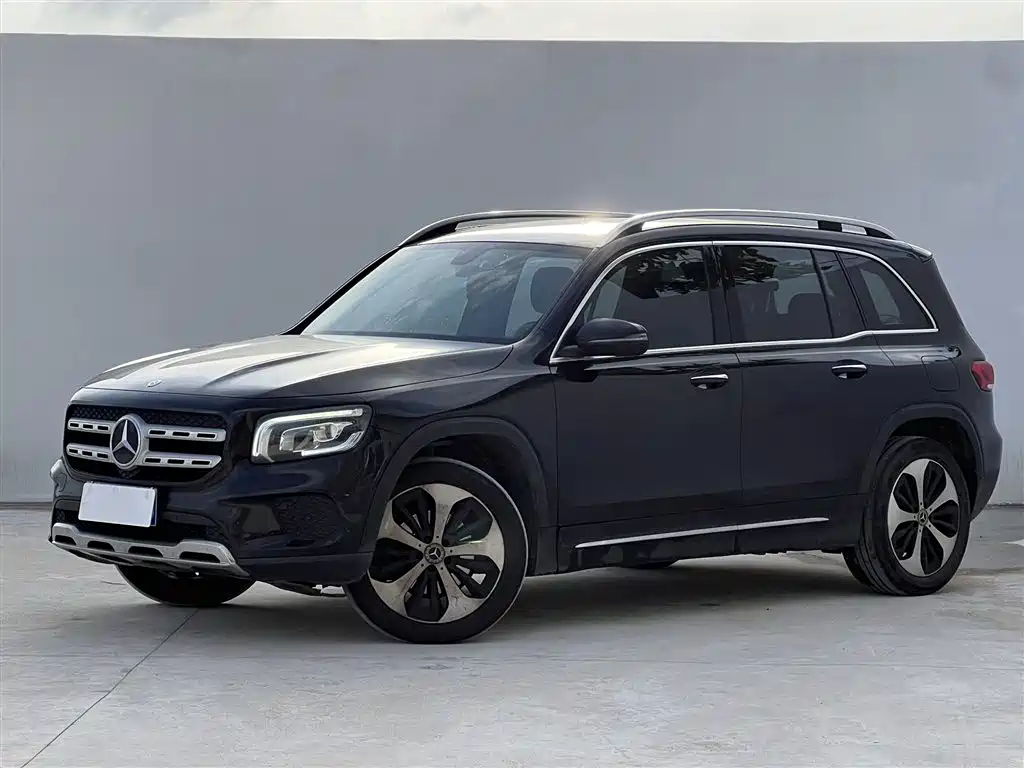 Mercedes-Benz GLB 2021 — фото 1