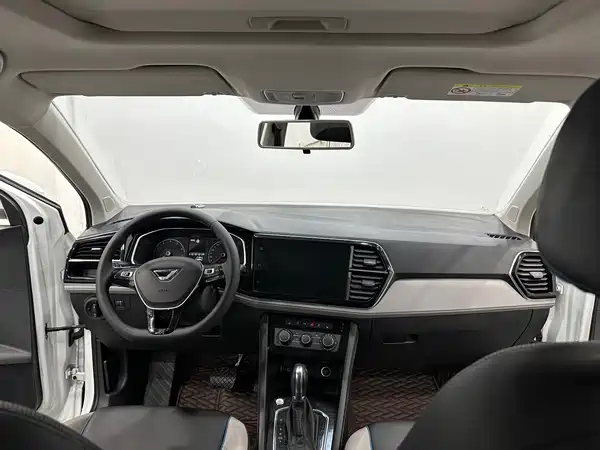 Jetta VS5 2022