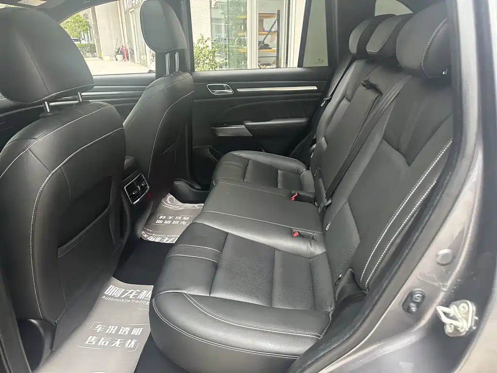 GAC Motor Trumpchi GS8 2021 — фото 13
