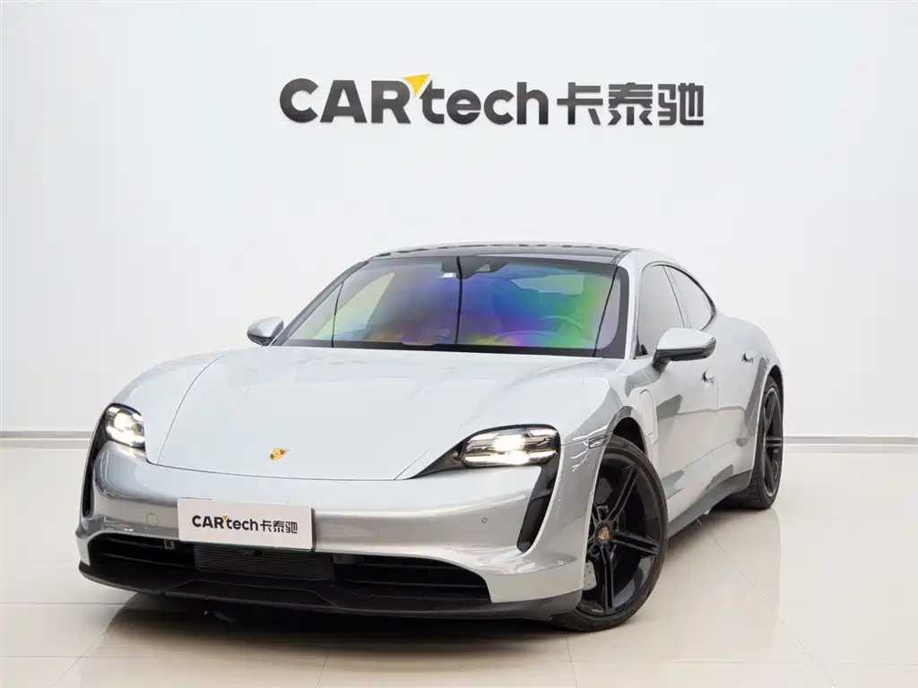 Porsche Taycan 2021 — фото 1