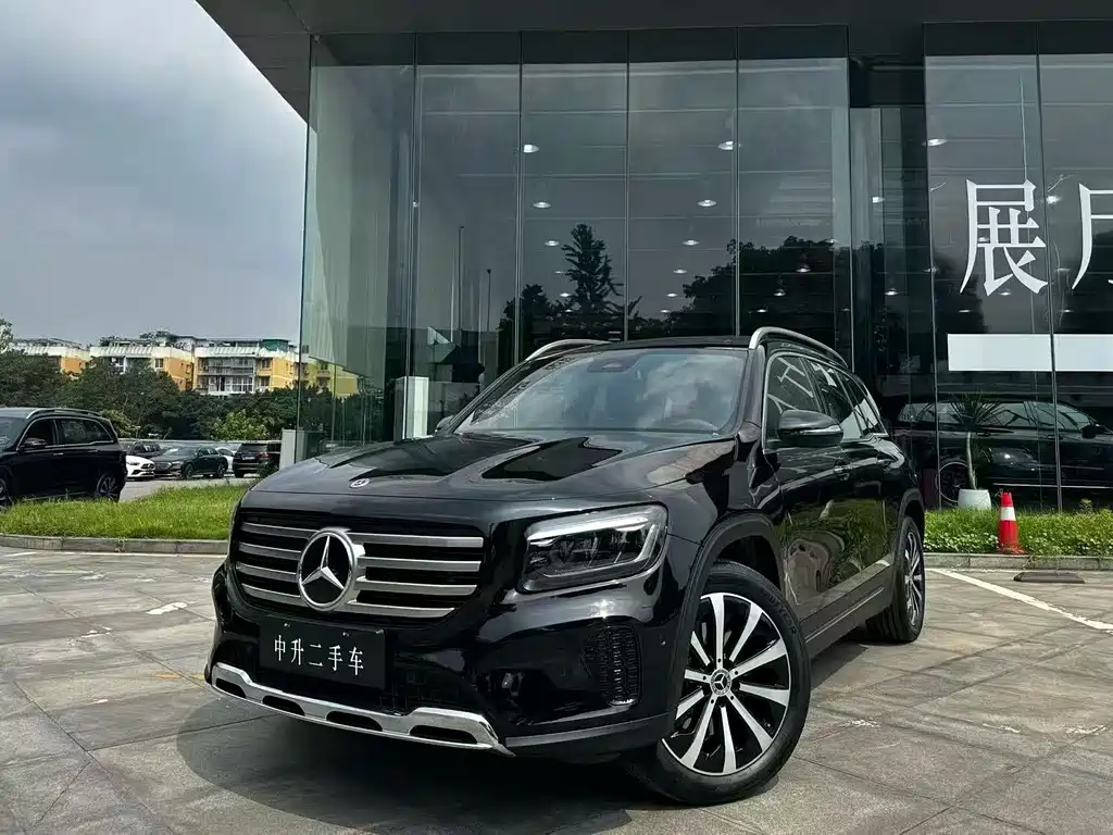 Mercedes-Benz GLB 2024 — фото 8