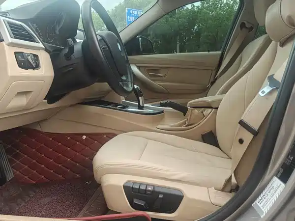 BMW 3 Series 2015