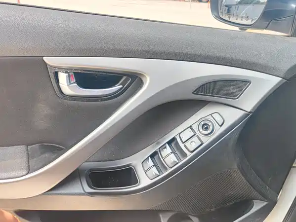 Hyundai Elantra Langdong 2016
