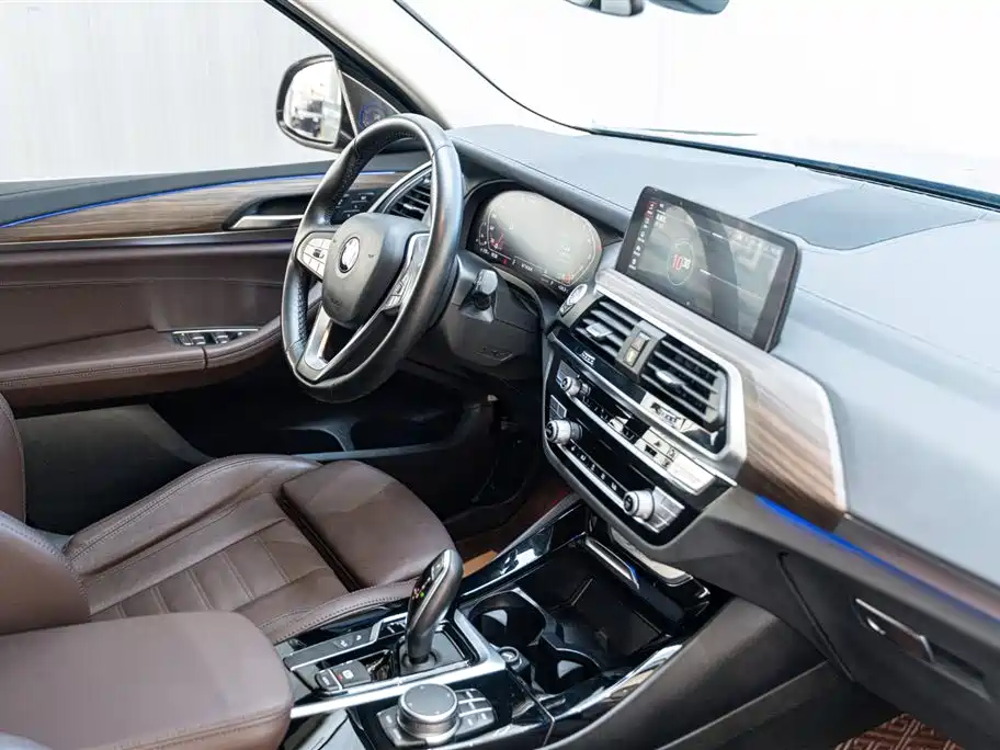 BMW X3 2020 — фото 12