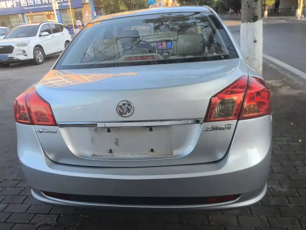 Buick Excelle 2015