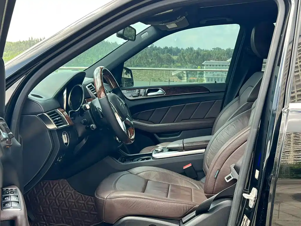 Mercedes-Benz GL-Class 2015 — фото 4