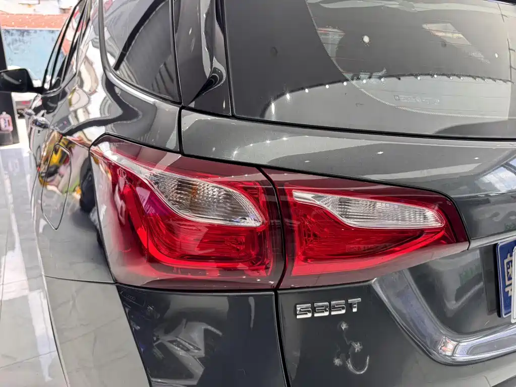 Chevrolet Equinox 2018 — фото 29