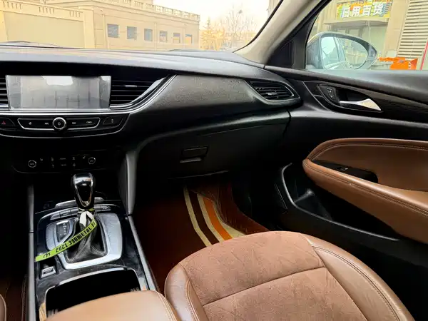 Buick Regal 2019