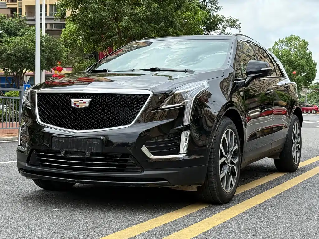 Cadillac XT5 2023 — фото 1