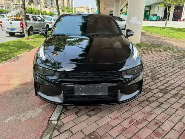 Lynk & Co 03 2019