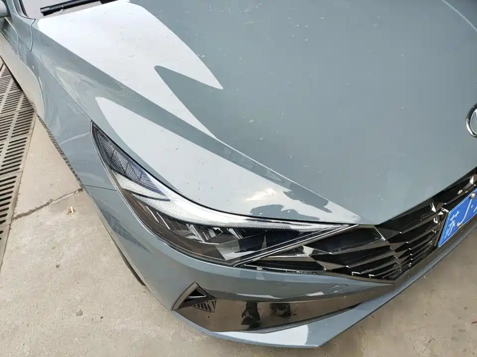 Hyundai Elantra 2023 — фото 12