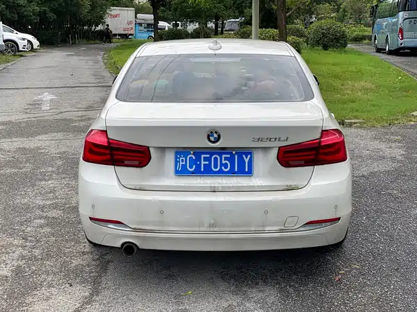 BMW 3 Series 2016