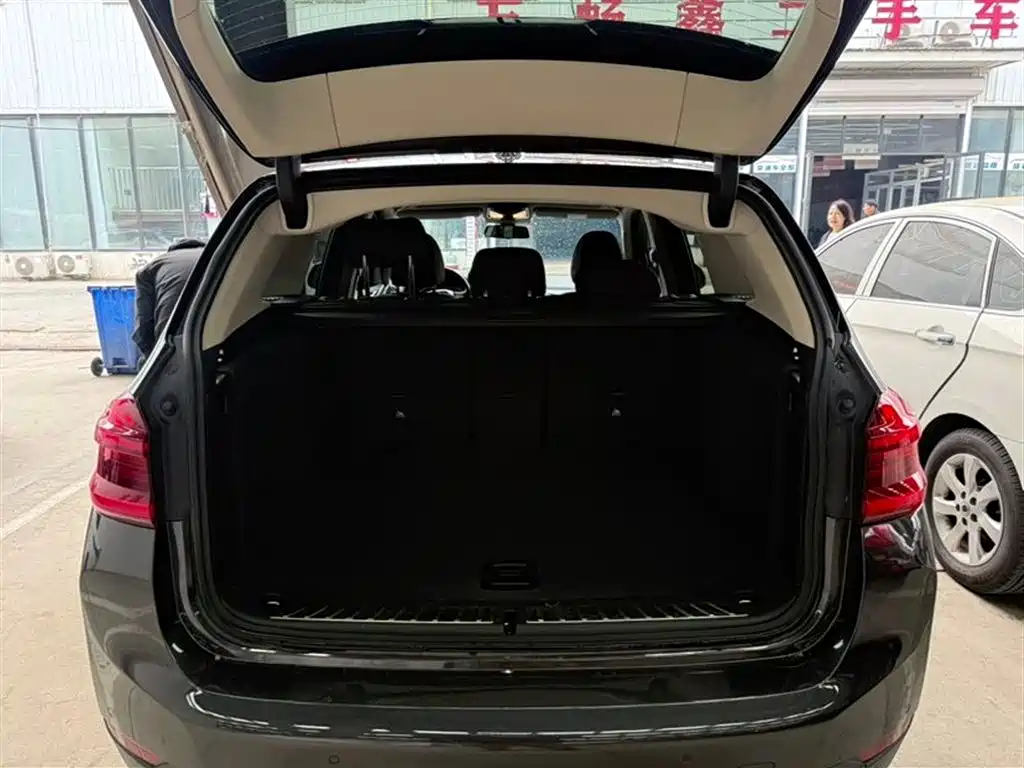 BMW iX3 2021 — фото 12